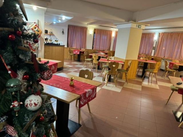 Life Hotels Des Alpes Folgaria Exterior photo